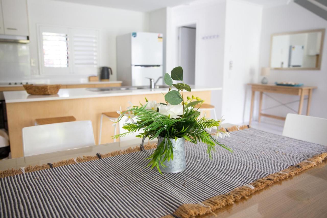 Tropical Getaway In 2 Bedroom Unit In 4 Star Resort ヌーサヴィル エクステリア 写真