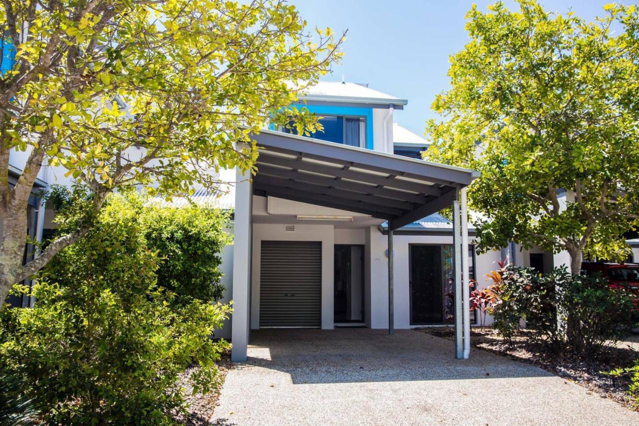 Tropical Getaway In 2 Bedroom Unit In 4 Star Resort ヌーサヴィル エクステリア 写真