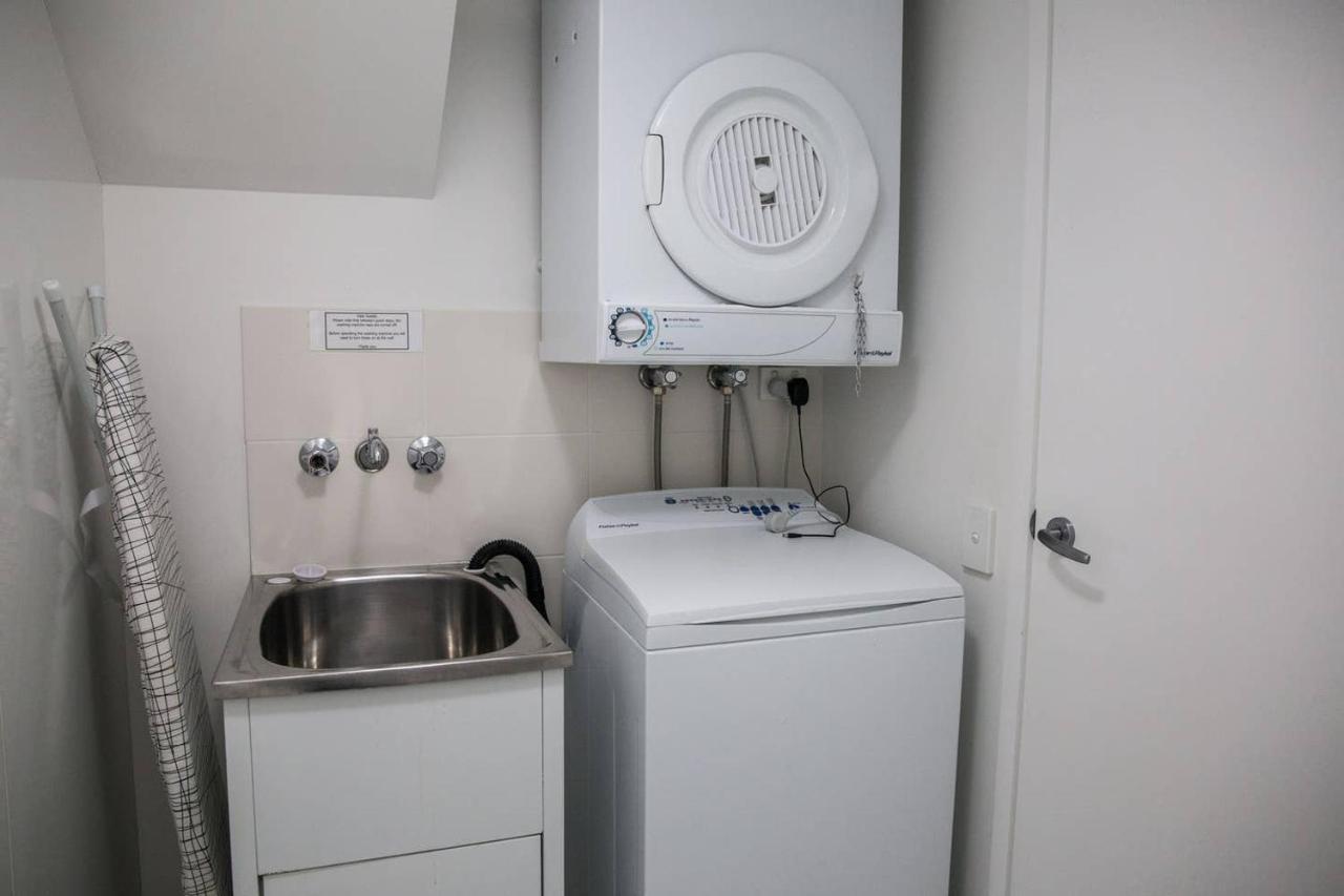 Tropical Getaway In 2 Bedroom Unit In 4 Star Resort ヌーサヴィル エクステリア 写真